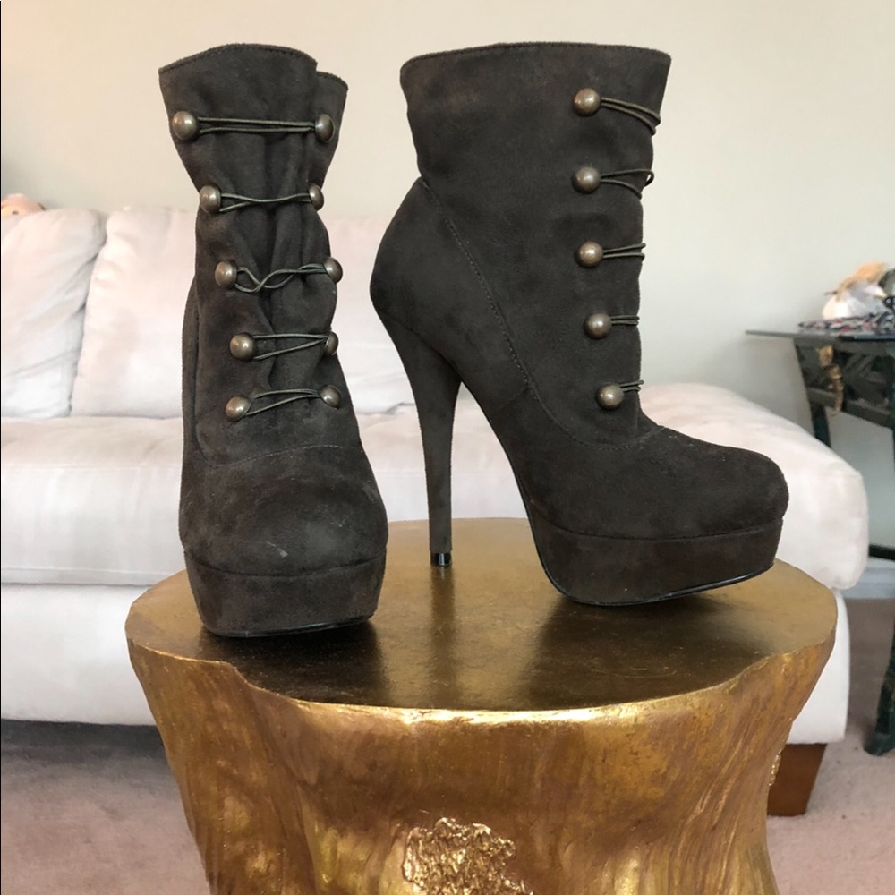 (2 for $20) Heeled booties size 6